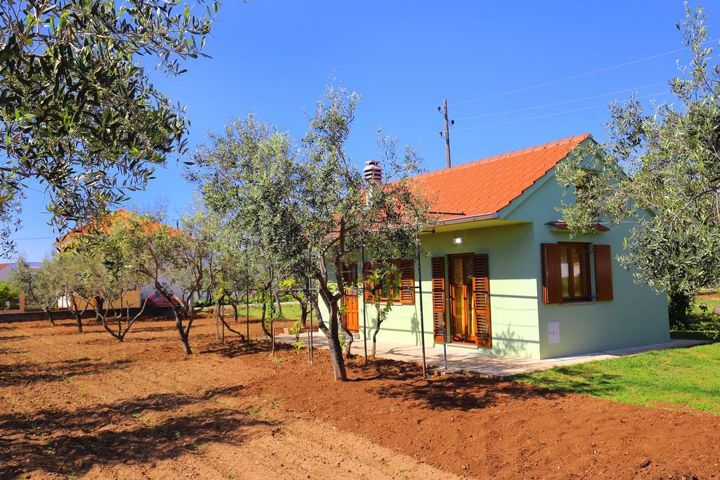 Holiday Home Zemljak Сукошан Екстер'єр фото